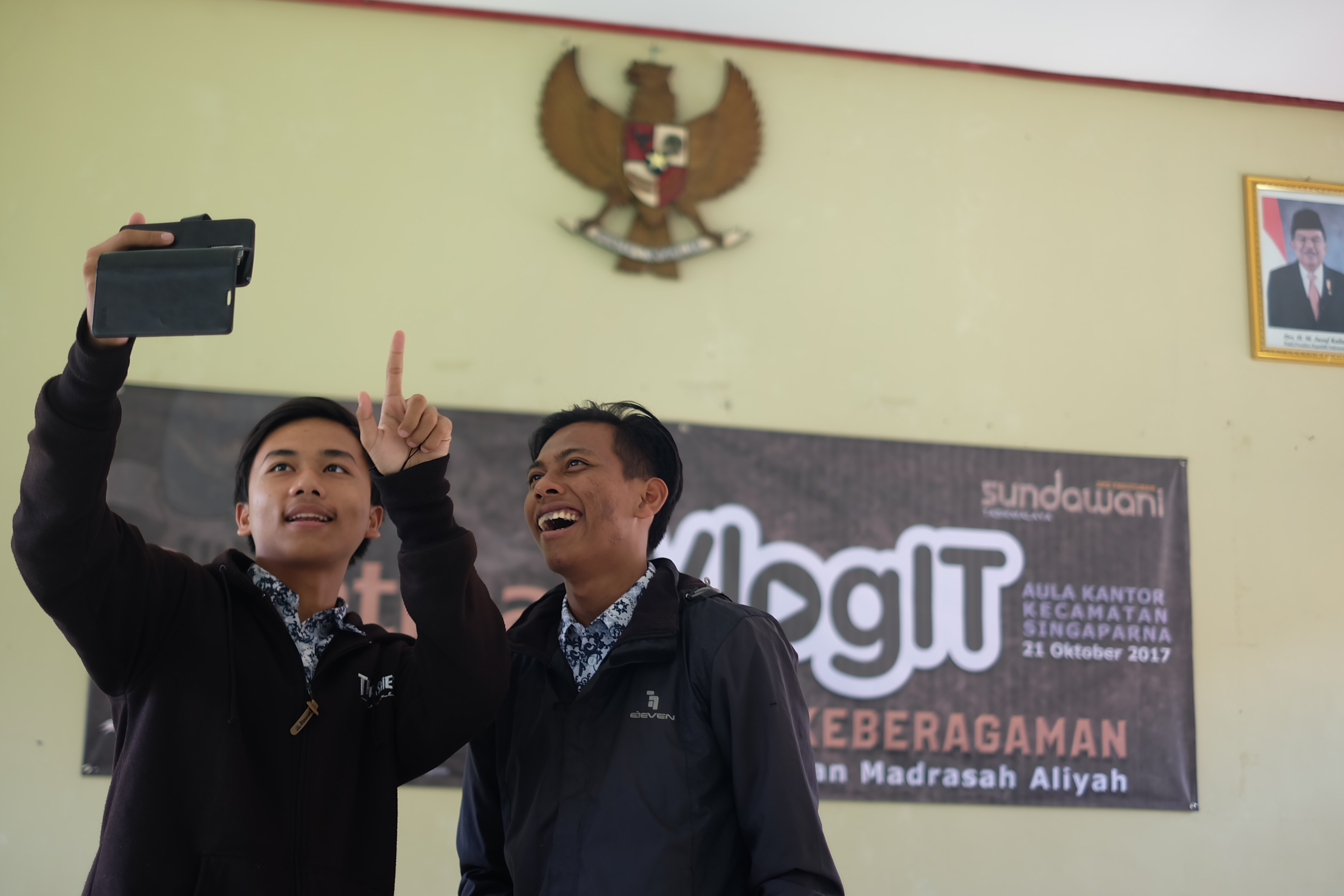 Pelajar kota seribu pesantren tebar damai lewat vlog keberagaman