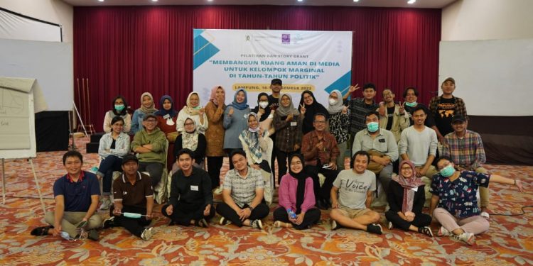 Ruang politik yang menyempit membuat korban semakin terhimpit