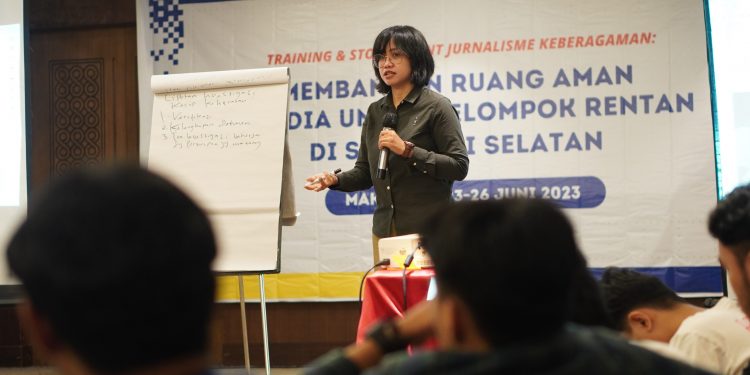 Yang Berjuang dan Bertahan dalam Arus Penyingkiran