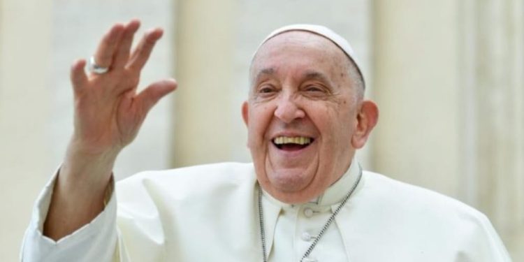 Apakah Kunjungan Paus Fransiskus adalah Berkat bagi Queer di Indonesia?